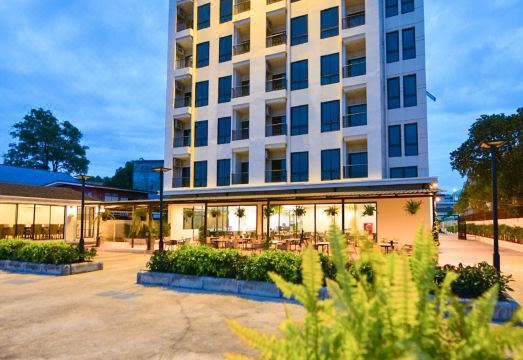 NORN 림클롱 방콕 호텔