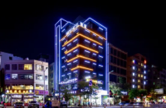 藝選酒店（海口友誼南海城濱濂夜市店） 鄰近海瑞墓的酒店