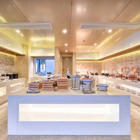 Lavande Hotel (Huzhou Changxing Taihu Avenue)