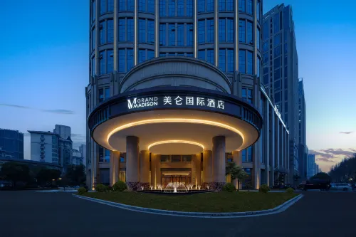 Grand Madison Hotel Suzhou - parking
