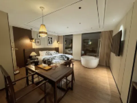 驛澗民宿（鐘樓西街店）