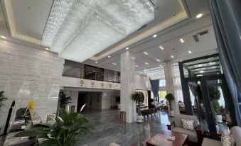 Dunhuang Huandong International Hotel