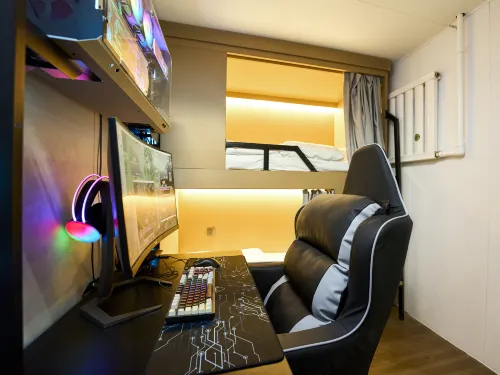 Aksu Qingdianshe E-sports Hotel