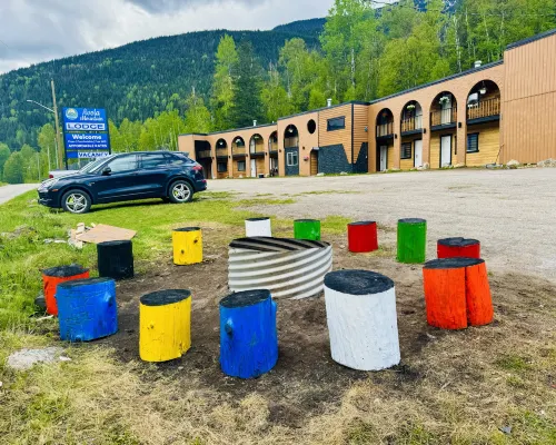 Avola Mountain Lodge Hotels in Thompson-Nicola