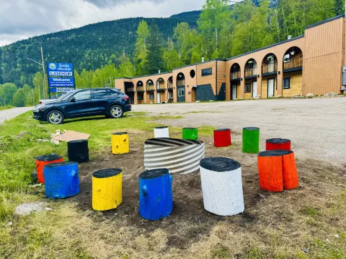 Avola Mountain Lodge Hotels in Thompson-Nicola