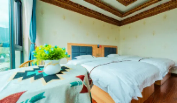Nyingchi Lulangzhuo Family Hotel