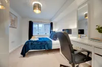 Charltons Bonds Apartments Hotels in 