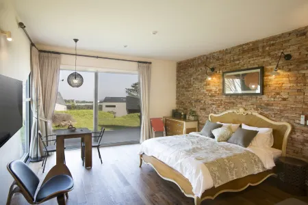 Kairosjeju Boutique Stay Отели рядом с достопримечательностью «Aewol Coast Road»