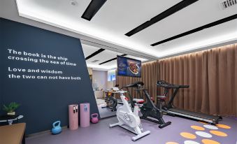 Kyriad Hotel (Kunming Chunrong Street Subway Station)