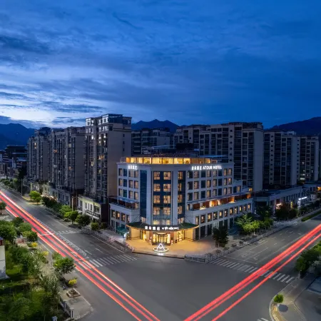 Atour Hotel Lhasa Xizang University Binhe Road