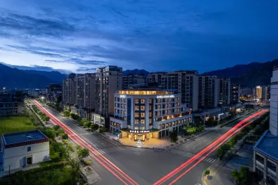 Atour Hotel Lhasa Tibet University Binhe Road Hotels in Lhasa