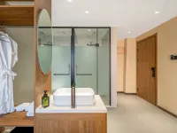 Deep and Shallow Inn Hotels in Jinghong