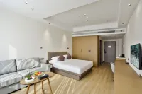 Kaihua Liangyou Theme Hotel