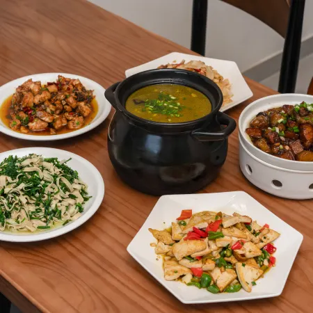 Mingyuejian · Designer Intelligent Homestay (Tianzhu Mountain Scenic Area)