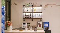 Yaji Hotel - 바