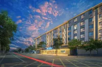 Hanting Hotel (Gonghe Huanghe South Street Branch) Hotels in Gonghe