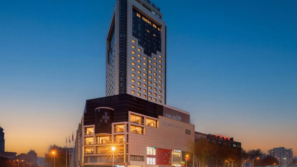 Moshang Qingju Hotel (SUNING Plaza Store, Dashikou, Zhenjiang)