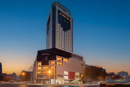 Moshang Qingju Hotel (SUNING Plaza Store, Dashikou, Zhenjiang)