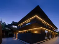 Duneveil Brook · Dunhuang Wild Luxury Resort