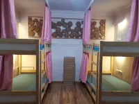 The moonbirds hostel