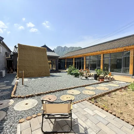 Gubeikou Town Simatai Great Wall Jack's House Boutique Homestay