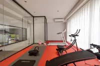 Yincen Yunqigu (Daxin Mingshi Pastoral) - gimnasio