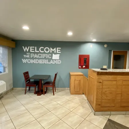 Travelers Inn Medford