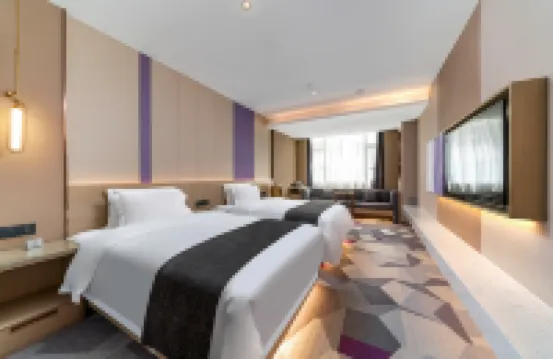 麗楓酒店（潮州財富中心鄰街店）