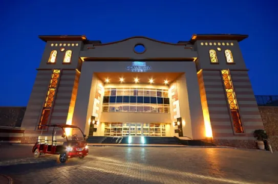 珊瑚海洋海灘和水上公園酒店