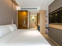 杭州钱江世纪城国际博览中心亚朵酒店 - 高级大床房