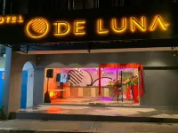 دو لونا هوتل Hotels near ملعب بوكيت جليل الوطني