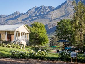 Swartberg Country Manor