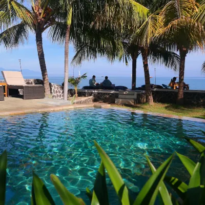 1000 Dream Bungalows Отели рядом с достопримечательностью «Водопад Алинг-Алинг»