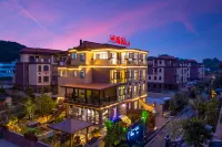 Listen to the Tao Pavilion in Fangchenggang Hotels near Jiangshan Bandao