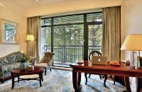 Weisheng Xiangyi Resort (Yunyi Building)