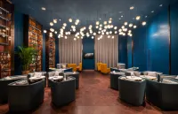 Zhongwu Hotel - 5-Star