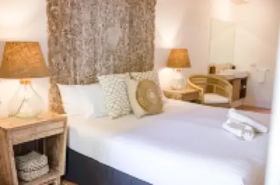 The Reef House Adults Retreat