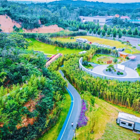 Huangdi health resort RV camping base