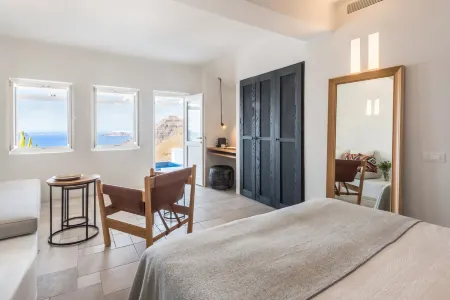 Porto Fira Suites Отели рядом с достопримечательностью «Тира»