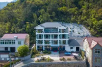 Shunqixiang B&B - Infinity Pools