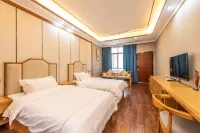 Mermaid Holiday Inn (Zhenjiang Fangshan Lake Inn) فنادق في جورونغ