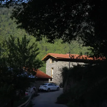 THEAGE Guesthouse