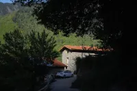 THEAGE Guesthouse