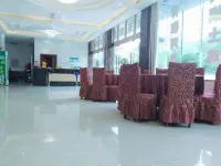 Huangguoshu Waterfall Royal Court Holiday Inn