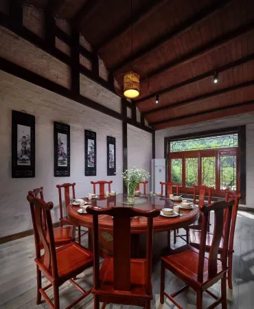 Loushixiehou Guesthouse