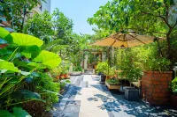 Youjian·Huafang B&B Hotel (Guanyinqiao Pedestrian Street)