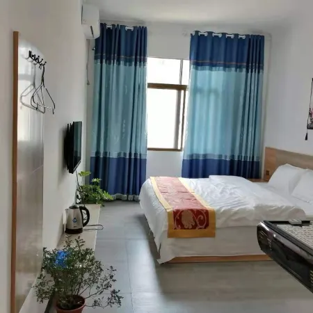 Zigui Lanqi Mountain Villa
