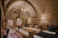 Lunar Cappadocia Hotel Отели в г. Горем