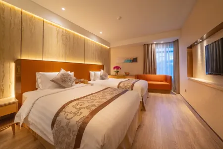 Hotel Golden Dragon