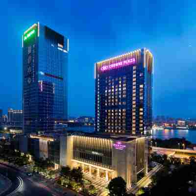 Crowne Plaza Fuzhou Riverside Hotel Exterior